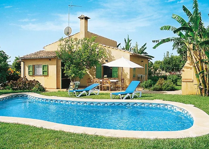 Holiday Home Es Coscolls - PIC300